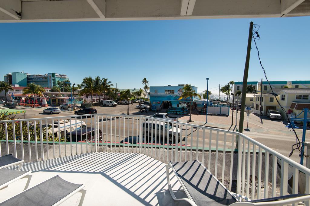 Silver Sands Villas Форт-Маєрс-Біч Екстер'єр фото