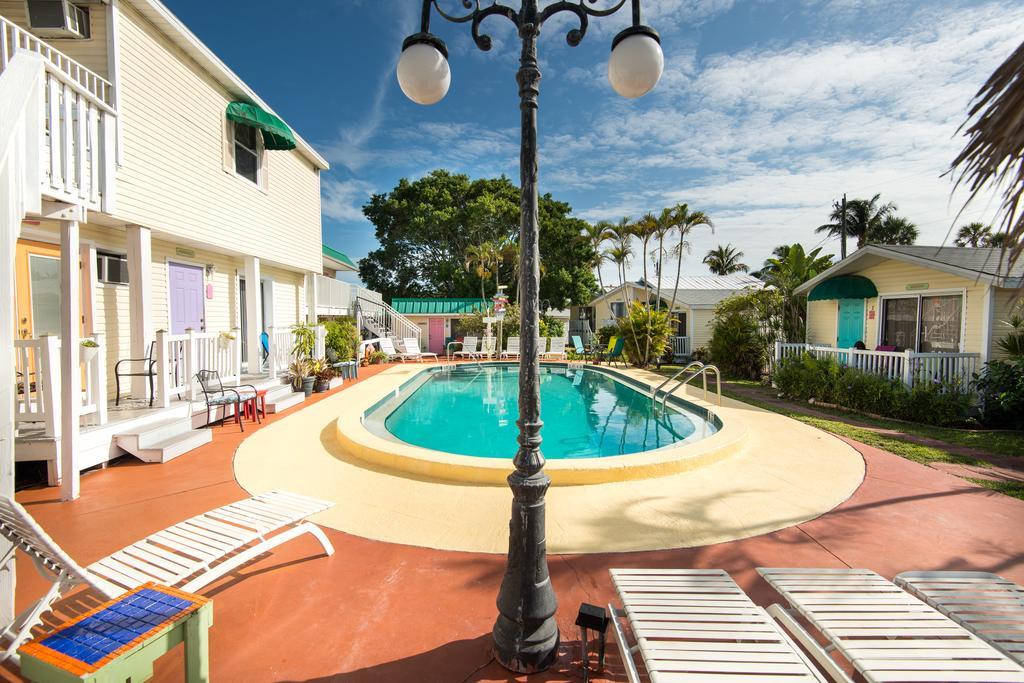 Silver Sands Villas Форт-Маєрс-Біч Екстер'єр фото